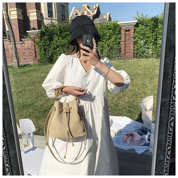 Women's Medium Spring&Summer Straw Vacation Shoulder Bag Handbag Straw Bag display picture 1