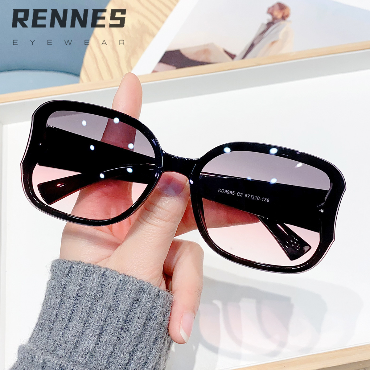 Venta al por mayor transfronteriza versión coreana rectangular al aire libre gafas de sol para hombres y mujeres gafas de sol de tiro callejero de moda Sunglasses