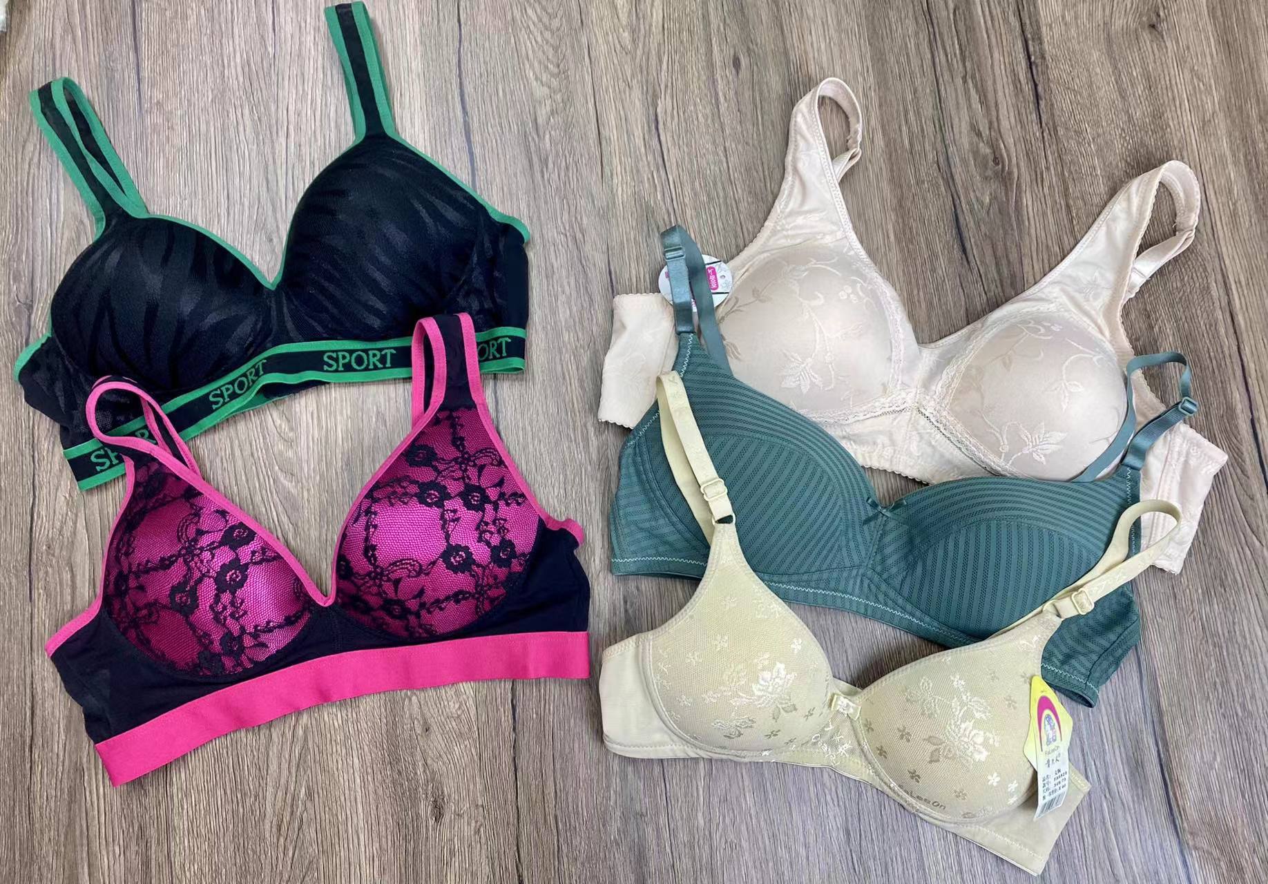 Mamá ropa interior sujetador de tres filas de hebilla delgada de mediana edad sin anillo de acero sujetador de algodón pecho pequeño reunido tamaño mixto sujetador al por mayor