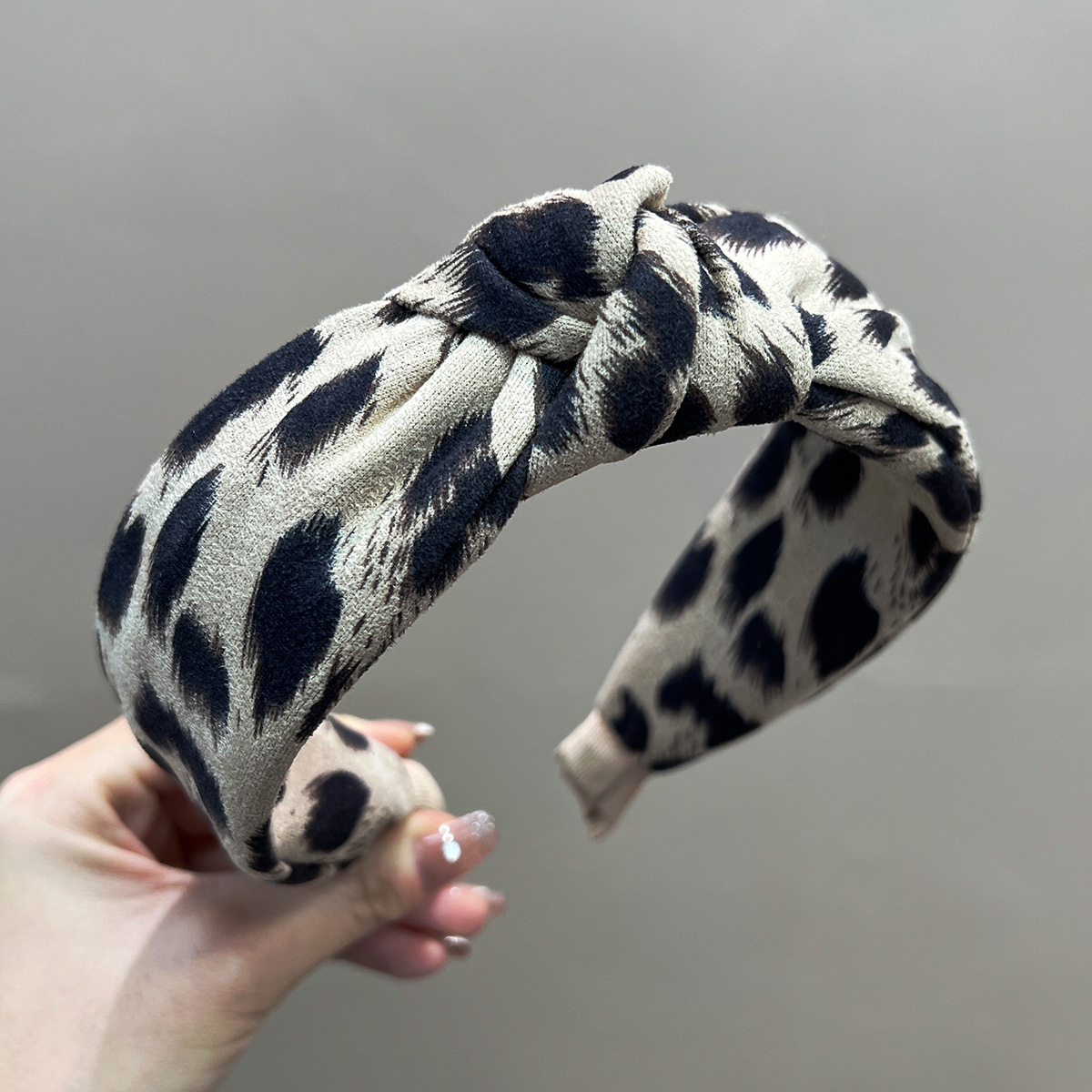 歐美跨境豹紋 交叉發箍 新款髮夾百搭寬邊秋冬外出高顱頂發圈髮飾