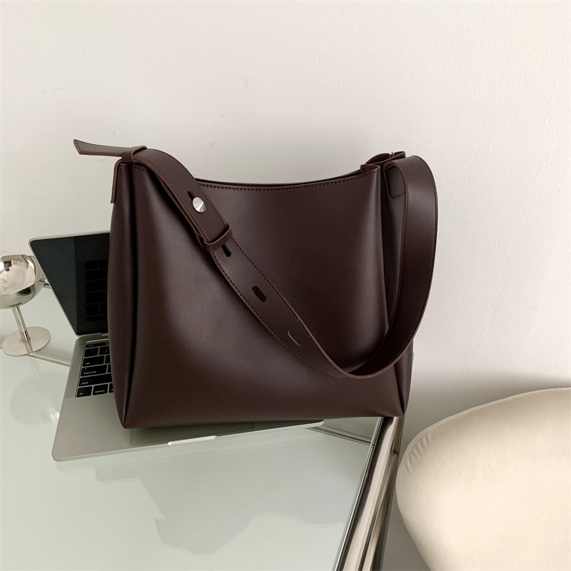 China Export Bag Large Shoulder Bag Women  New Casual Women Bag Mother Tote Bag Large Capacity Simple Shoulder Bag display picture 9
