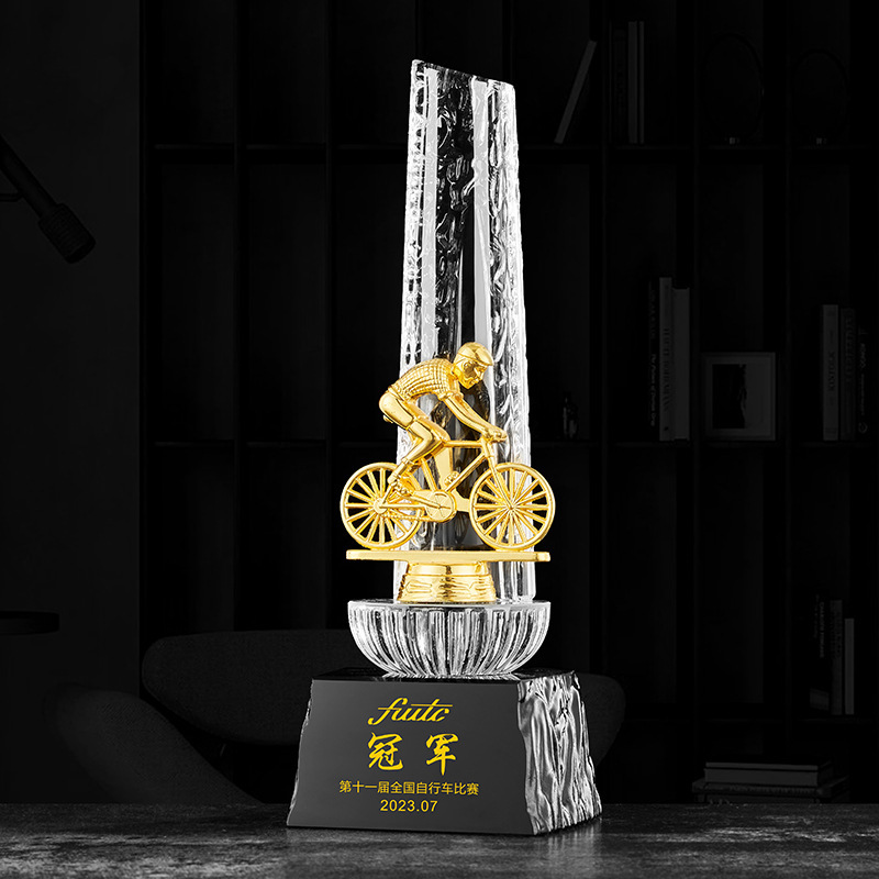 Trofeos de cristal creativos de alto nivel maratón de fútbol y baloncesto medallas de competición trofeos de metal al por mayor