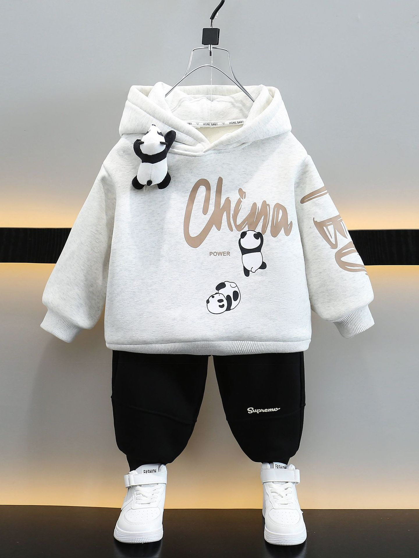 6749 Traje de suéter con capucha para niños 2025 nueva ropa de primavera y otoño para niños otoño e invierno más terciopelo bebé hermoso traje de dos piezas