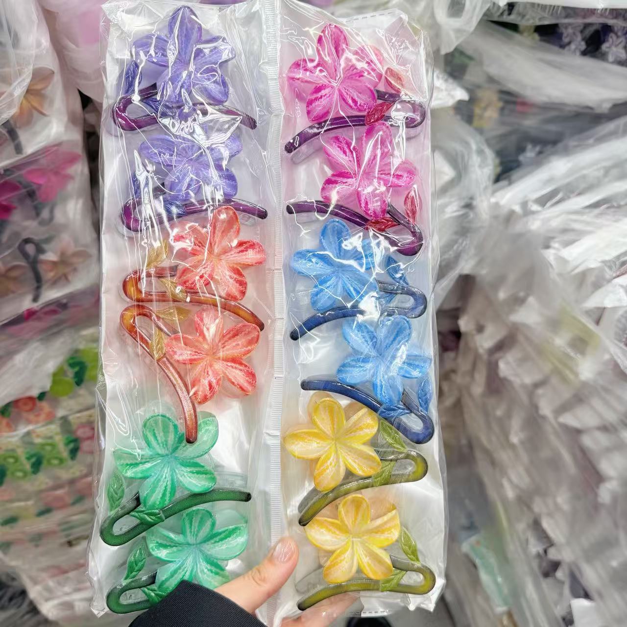Europa y los Estados Unidos explotaron 8CM huevo flores clip de cabello de alta calidad para mujeres agarrar el cabello de tiburón color caramelo transfronterizo agarrar clip de cabello