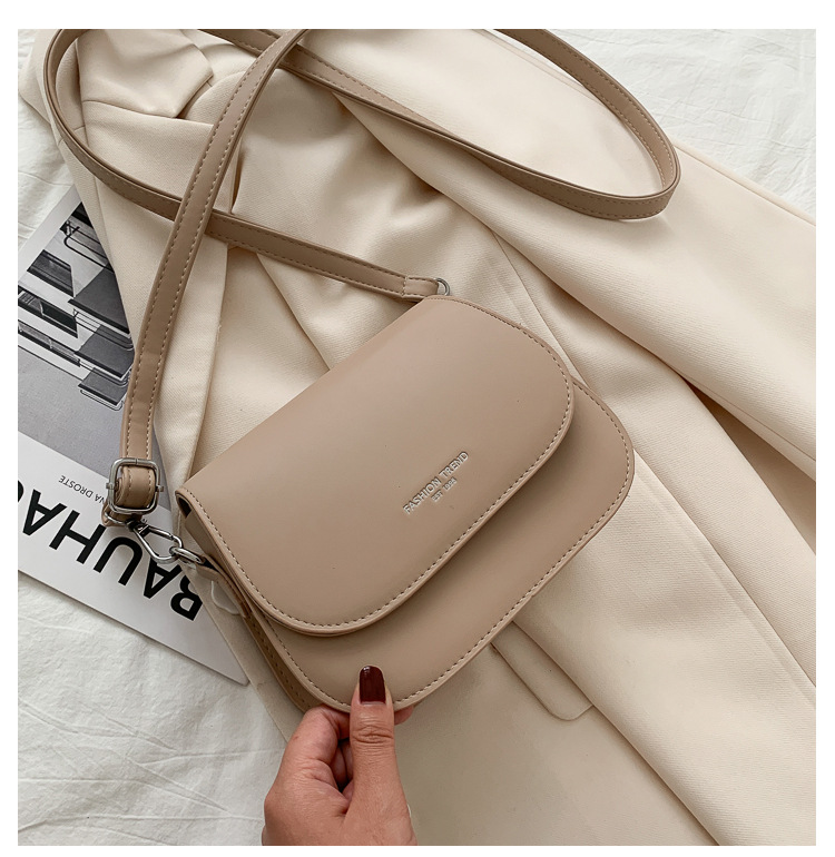 Women's Mini Pu Leather Solid Color Basic Cloud Shape Zipper Shoulder Bag display picture 2