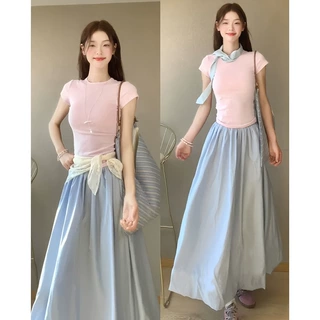 蓝色花苞半身裙女夏季薄款2026新款温柔风高腰a字显瘦冰丝灯笼裙