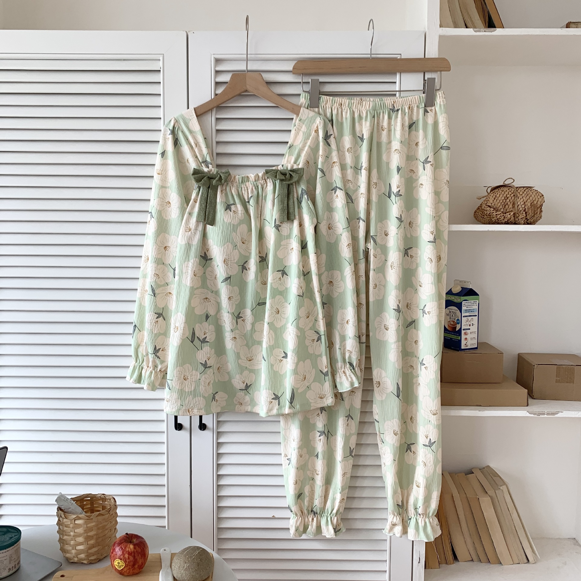 Pijamas florales de estilo coreano simple pijamas de punto colmena cuello cuadrado Jersey de manga larga de algodón con almohadilla de pecho dulce hogar desgaste traje