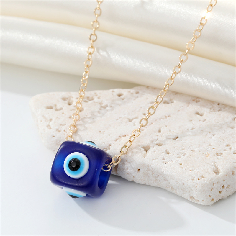 Punk Ethnic Style Resin Devil u0027S Eye Pendant Necklace Vintage Square Bead Eye Necklace For Women