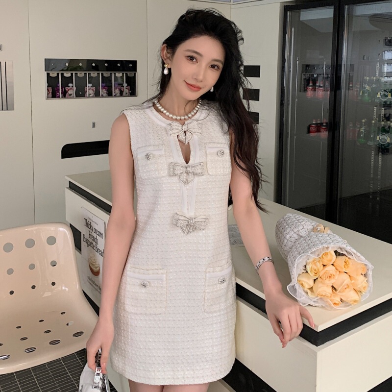 New Women's Ivory White Chanel Pearl Bow Sleeveless dress High Waist Fashionable Tweed Dress