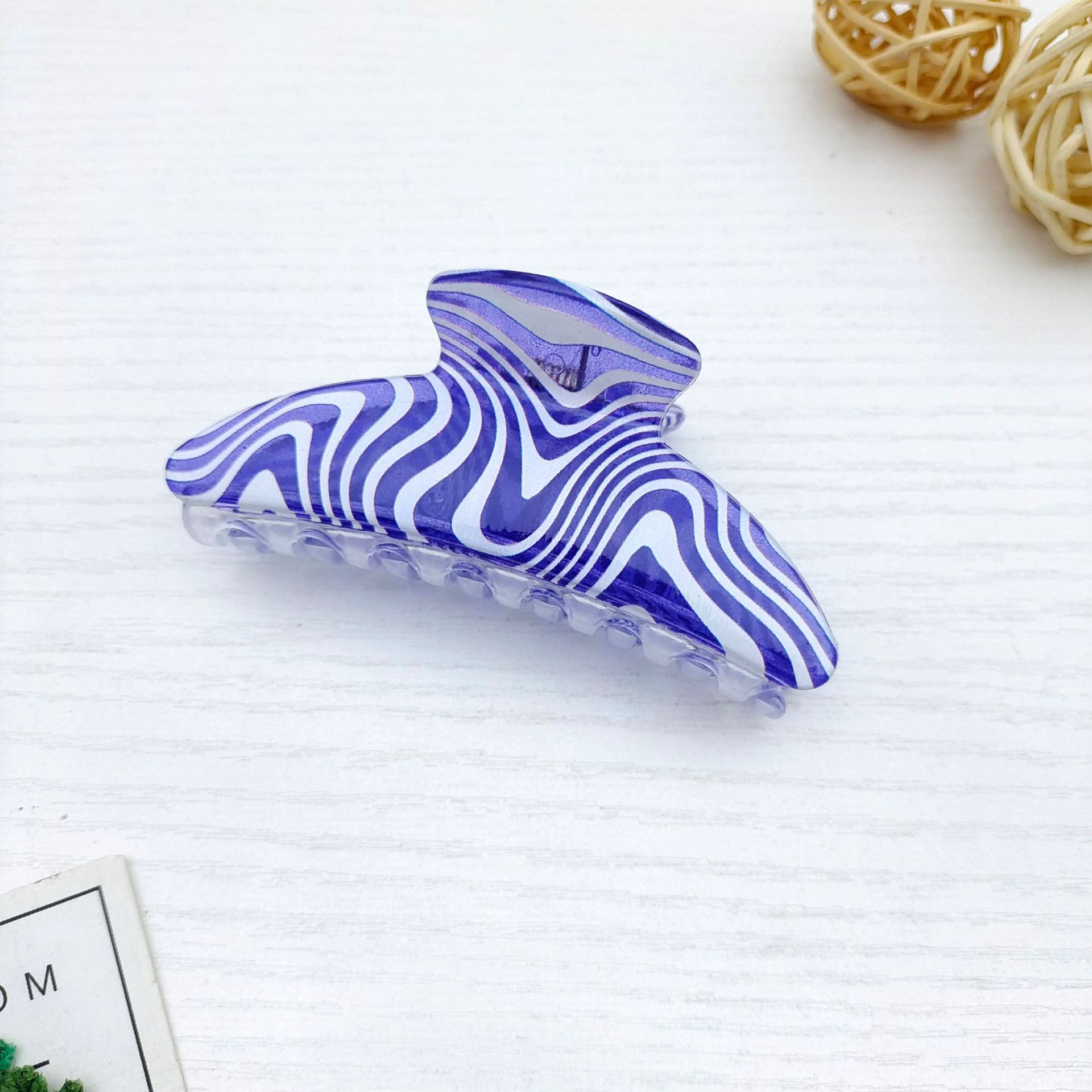 054a06a2b6bbaf4fb568ad20f656b2