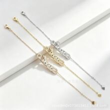 V��߰汾�M荽��X����机��18Kõ�����c������Ů���p�����Ʒ