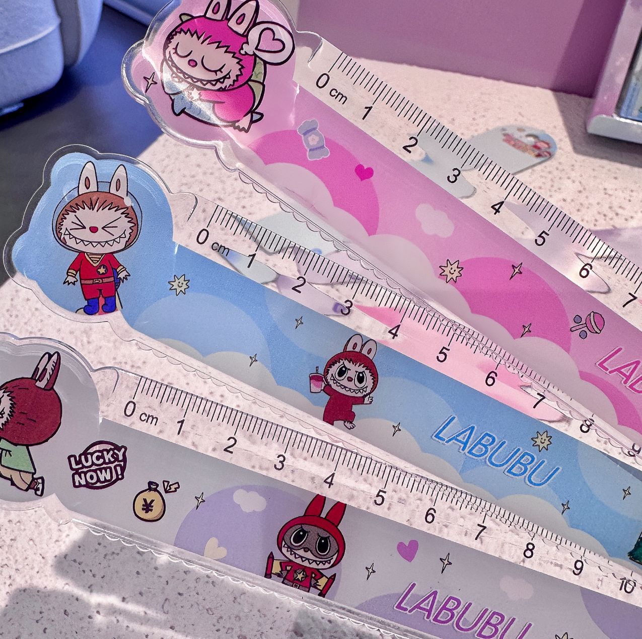 Papelería infantil creativa regalos pequeños para estudiantes de jardín de infantes premios prácticos de clase dibujos animados lindos reglas rectas rígidas 15cm