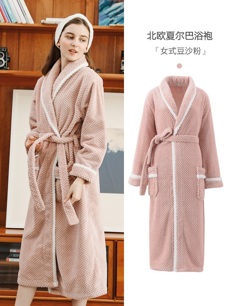 En stock Otoño e Invierno jacquard coral vellón espesado polar caliente de los hombres y las mujeres camisón espesado Albornoz pareja Pijamas