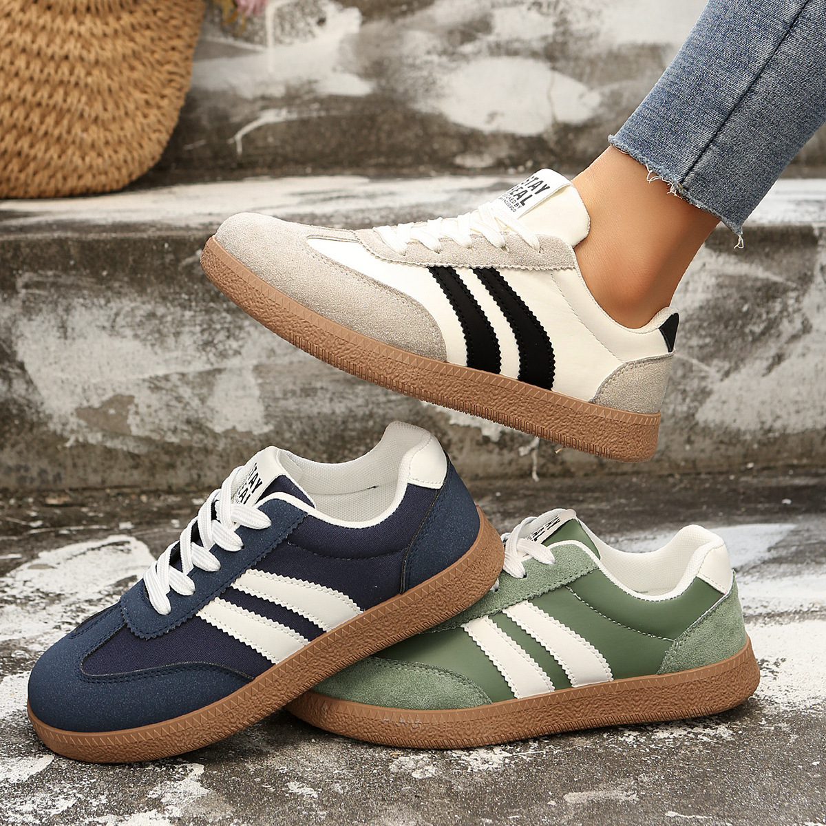 2026 primavera y otoño nuevos zapatos deportivos casuales para mujeres transfronterizos de tamaño grande retro zapatos de entrenamiento alemán zapatos de skate para mujeres transfronterizos europeos y estadounidenses