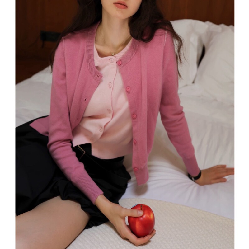 SUPERSCAPE Subo Fashionable Intellectuals Miu Wind Coloring Fake Two-Piece Pure Wool Knitted Cardigan Top