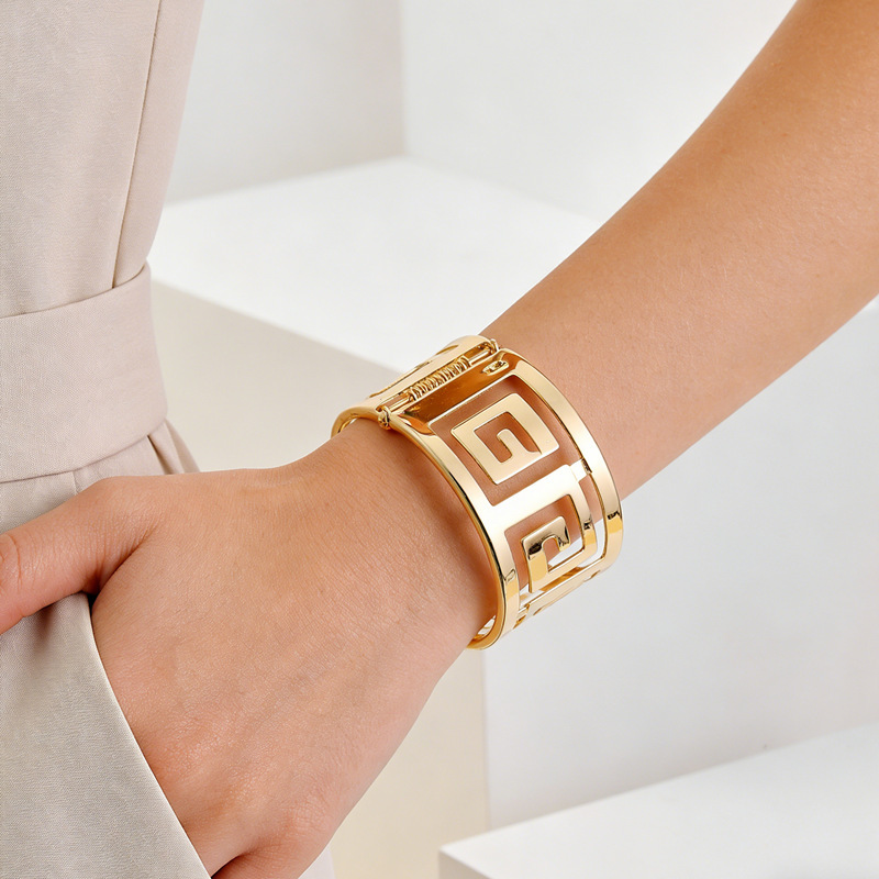 Creative Fashion Iron Glossy Texture Hollow Cuff Bangles for Women Festival Party Bracelet Casual Hand Jewelry Gift