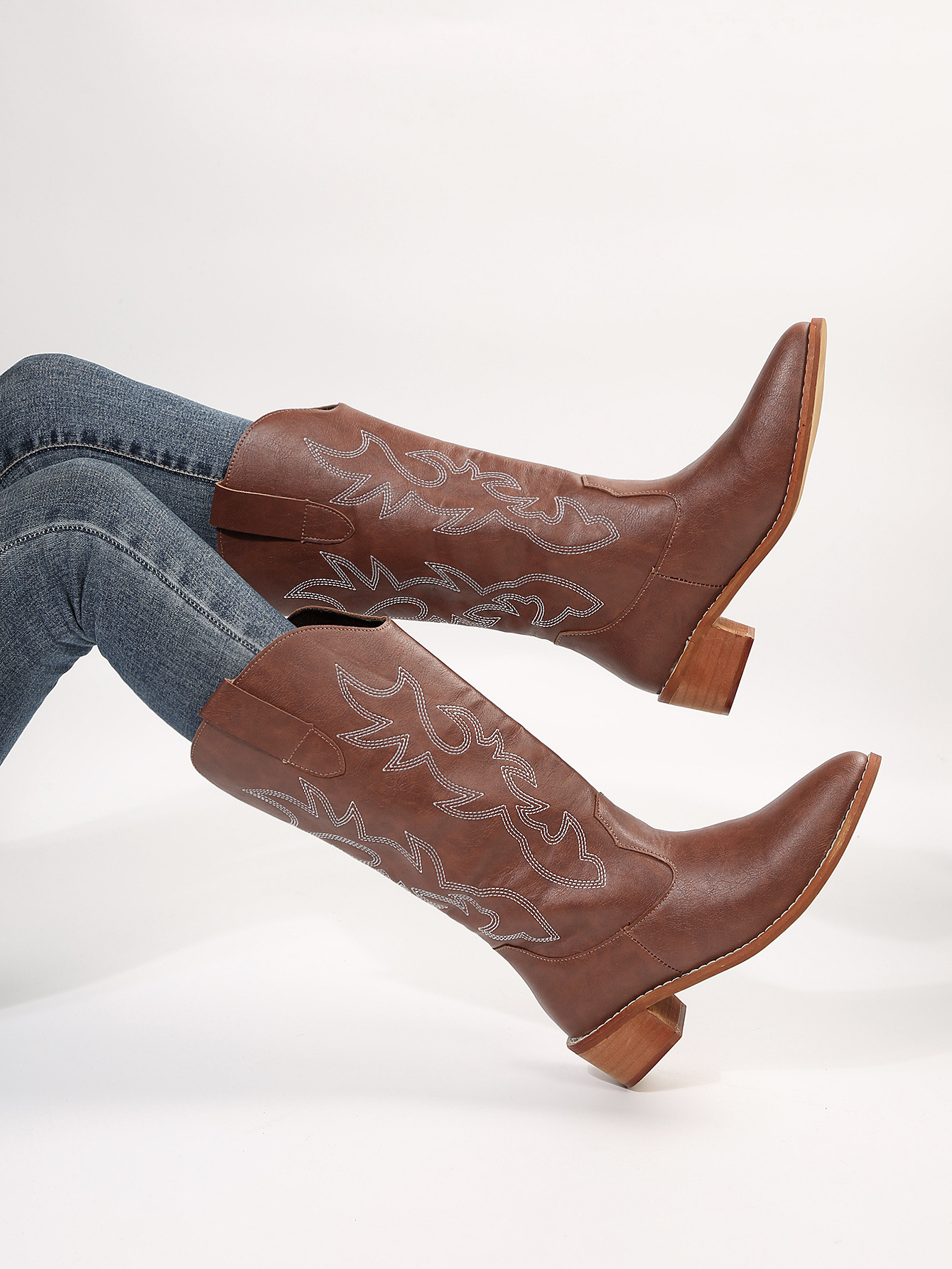 Dámské rytířské boty s vyšívanými dřevěnými kořeny, střední délky a špičatým hrotem, plus size_voghion.com