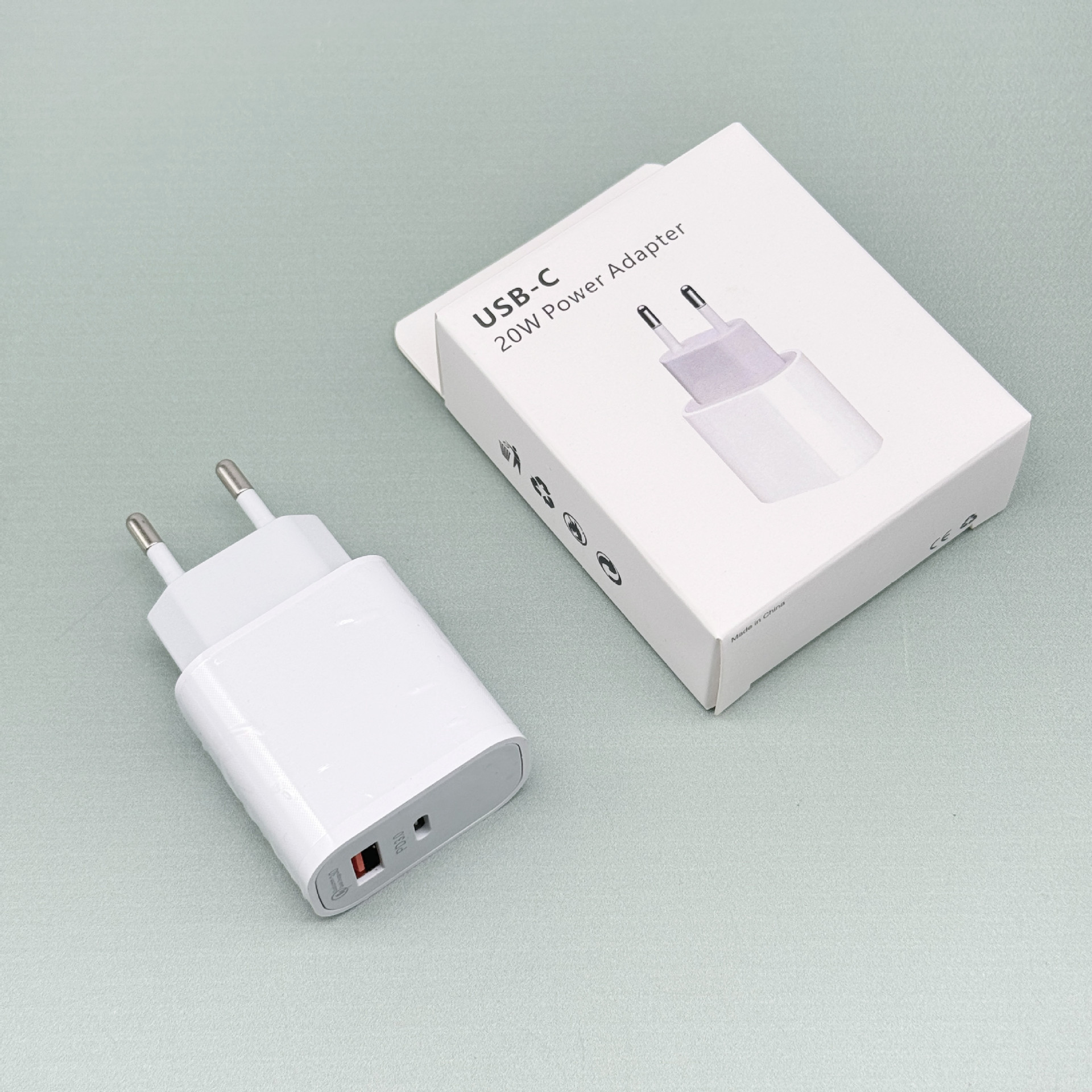 Cargador transfronterizo de doble puerto PD20w de EE. UU. Para teléfono móvil Apple 14/Android A C cargador de carga rápida