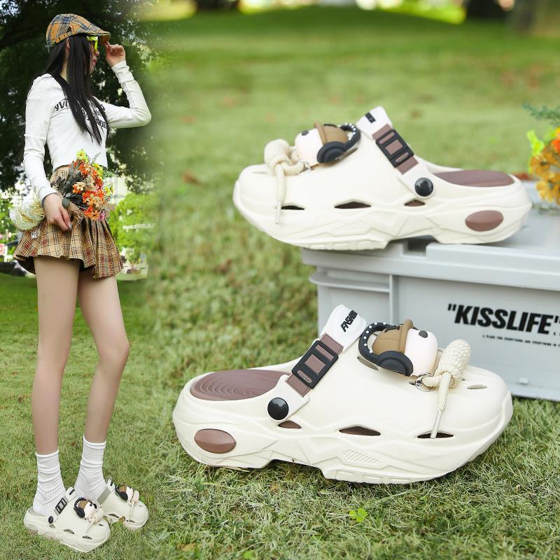 2025 New Summer Eva Soft Thick-Soled Non-Slip Outer Wear Baotou Cute Women's Clogs Women's Cartoon Versatile Sandals