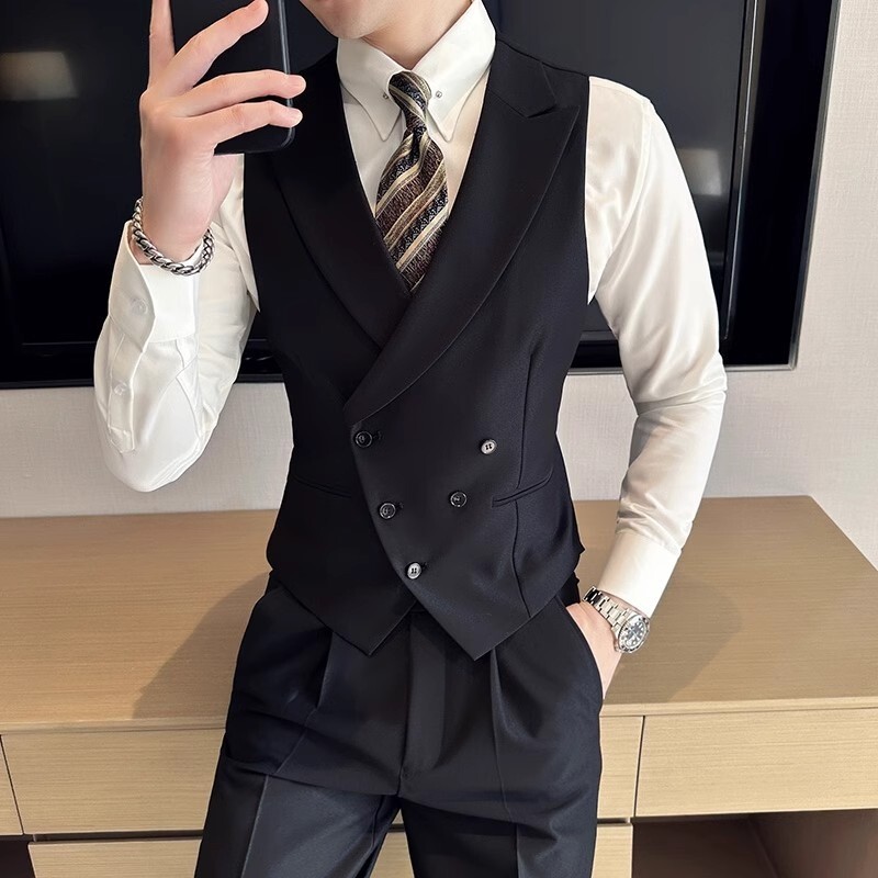 Double-Breasted Suit with Peaked Lapel Vest for Men, British Style, High-End Wedding Attire, Fitted Waist, Lapel Vest