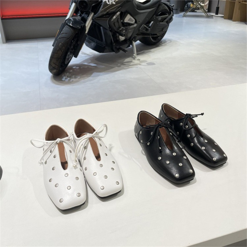 Sheepskin Version ~ Early Spring and Summer New Round Nail Lace Leather Shoes, Retro Versatile Flats-Soled Genuine Leather French Shoes