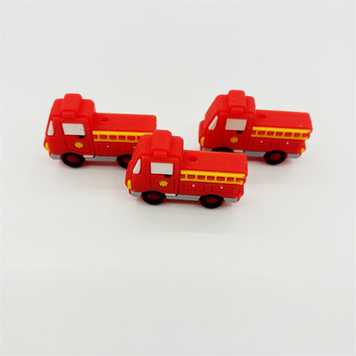 Manufacturer supplies silicone fire truck beads, baby teeth grinding and chewing, baby teether, DIY jewelry accessories