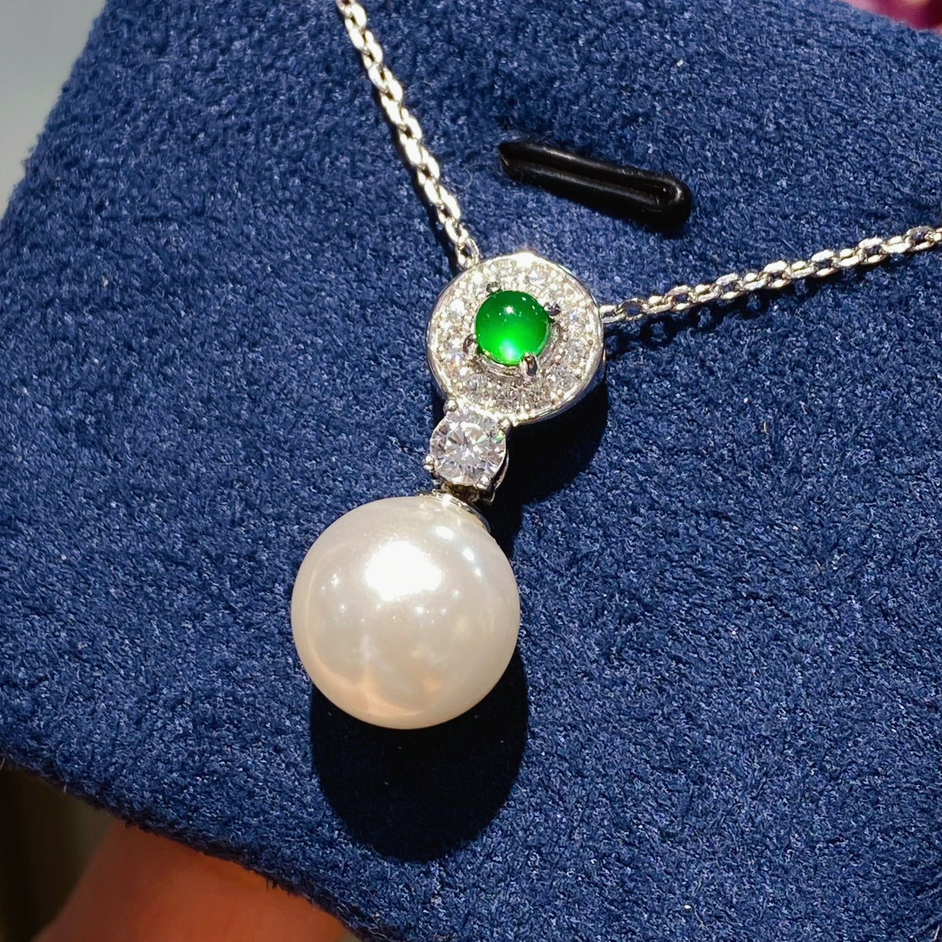 Organic agate elegant retro pendant jade
