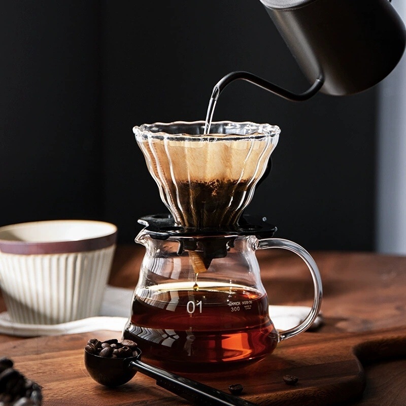 Hand-Brewed Cloud Coffee Pot Set Drip Filter Cup V60 Sharing Pot High Temperature Resistant Borosilicate Glass Accessories