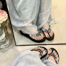 平底拖鞋;坡跟拖鞋;厚底拖鞋