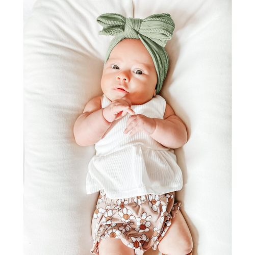Elastic soft bow headband with bow tie, suitable for newborns, infants, toddlers, and baby girls