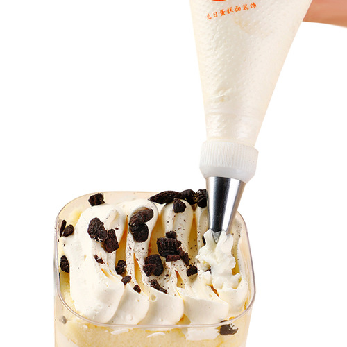 Disposable large, medium and small piping bags for baby food supplements, cake jam chocolate piping and piping tools