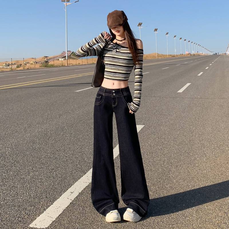 In-stock wholesale American-style denim blue low-rise flared jeans for women, autumn double buckle wide waist design pants In-stock wholesale American-style denim blue low-rise flared jeans for women, autumn double buckle wide waist design pants