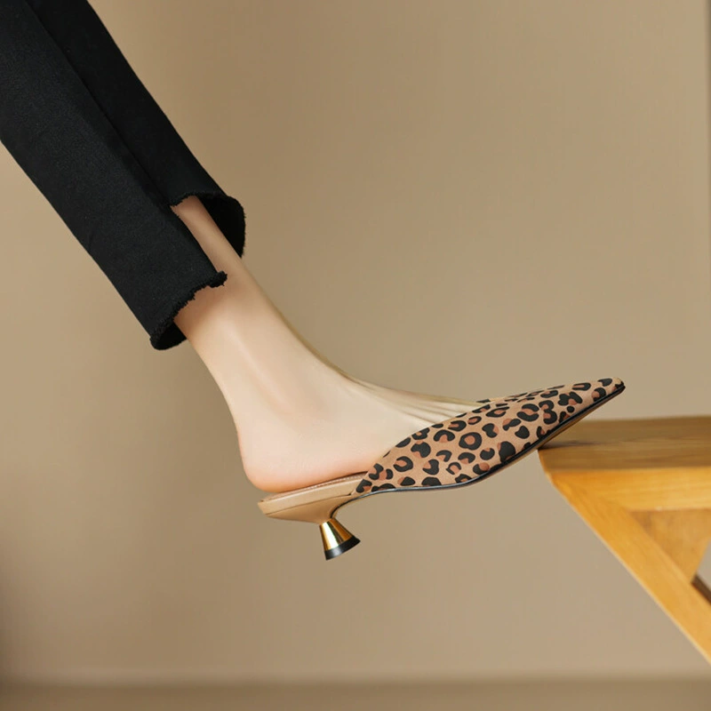 Конструктор нишу 2025 новый остроконечный каблук с наконечным каблуком