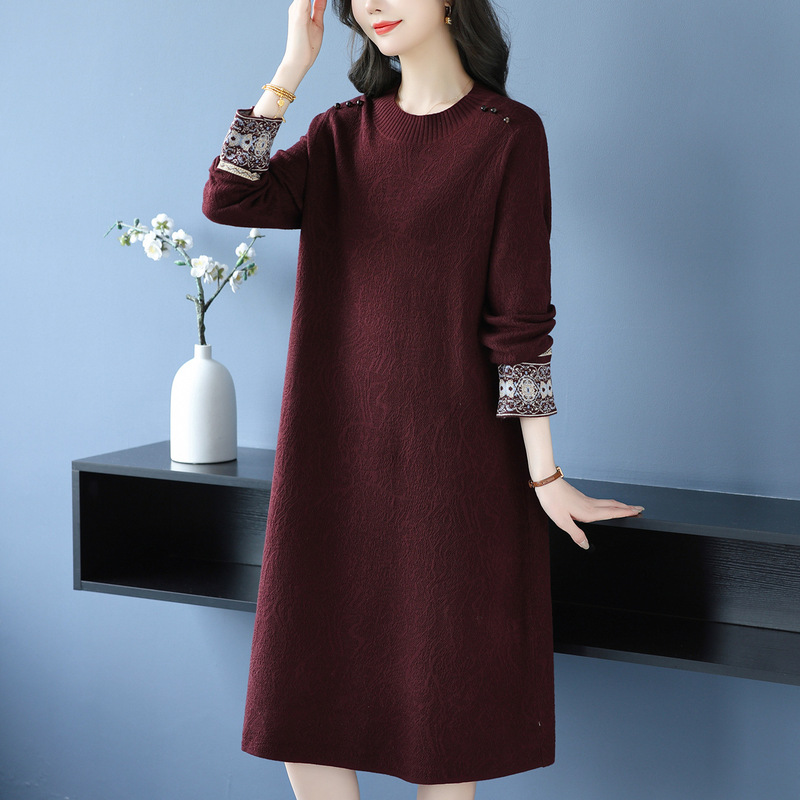 2025 Atmospheric Dress Winter New Large Size Knitted Long Skirt Elegant Slimming High-End Sweater Skirt