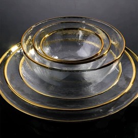 玻璃杯;酒杯;盘