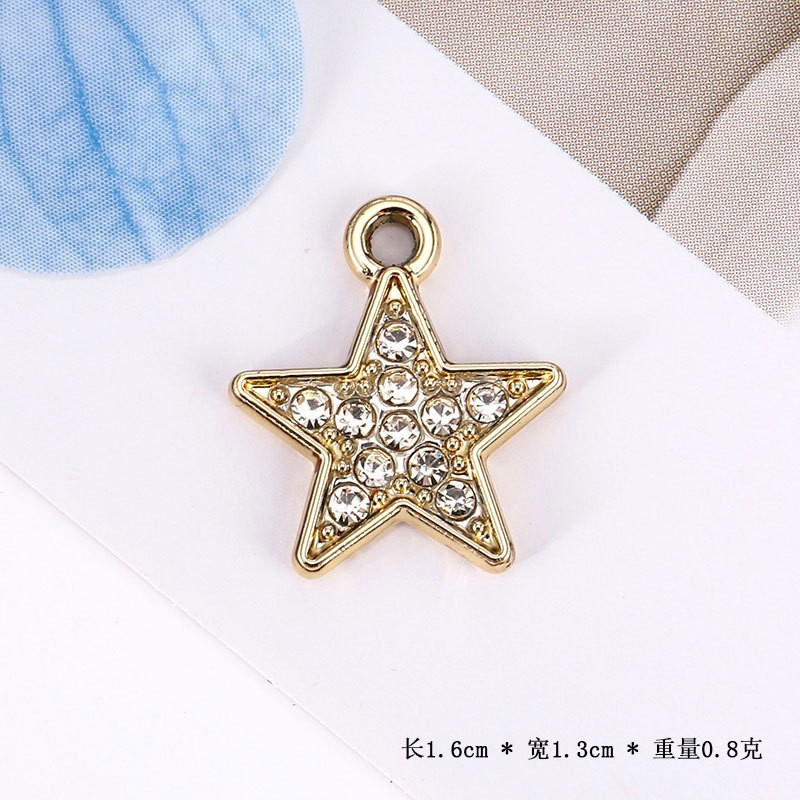 Small five-pointed star gold