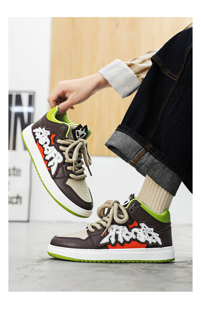 新益美 板鞋男新款小恶魔潮鞋运动时尚休闲高级板鞋