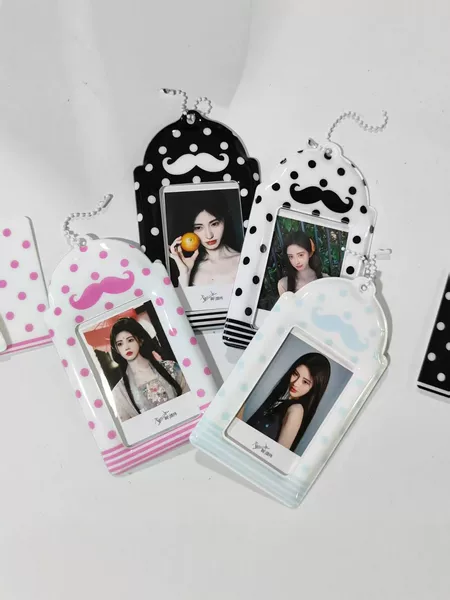 Ins-Style Cute Mustache Card Holder for Idol Fans, Pvc Transparent Card Clip Photo Protector