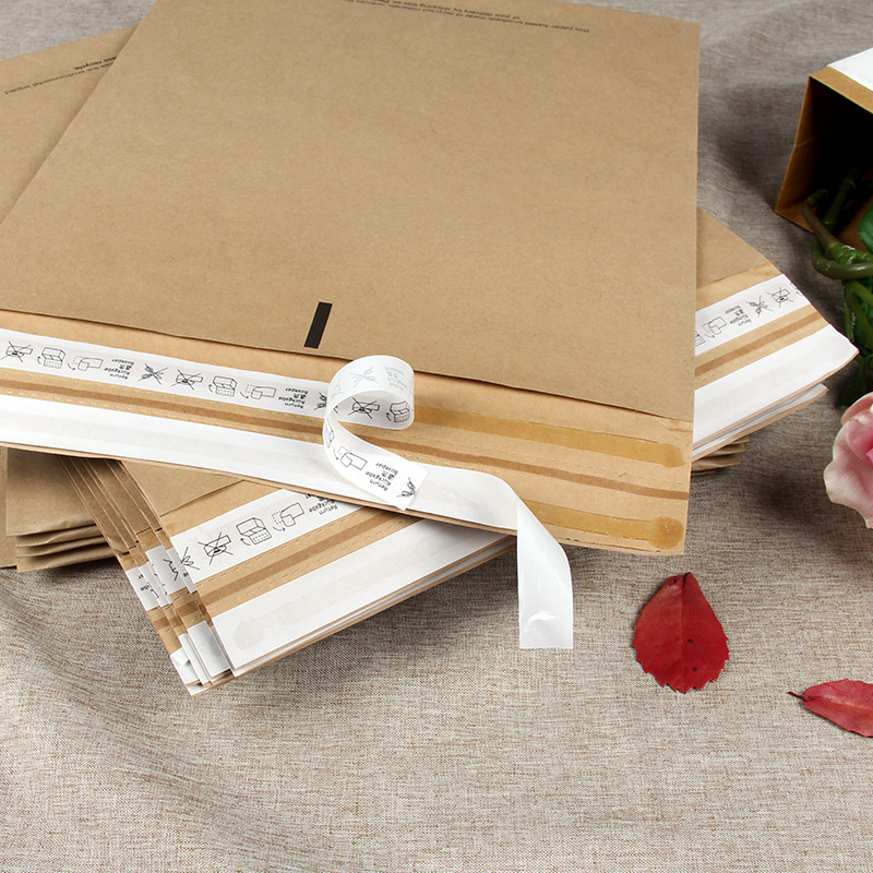 Bolsa de papel kraft, ropa express, bolsa ziplock a prueba de golpes, bolsa de sobre al por mayor, bolsa de embalaje y entrega de ropa, bolsa de papel en relieve