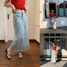 诠释美 NEWOPEN 25夏复古浅蓝毛边绣花显瘦牛仔a字半身裙女S5309