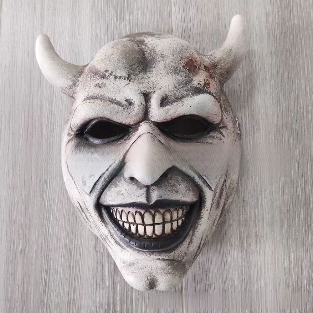 Halloween transfronterizo nueva máscara de teléfono negro de terror depredador de látex cubierta de cabeza de cuerno props al por mayor