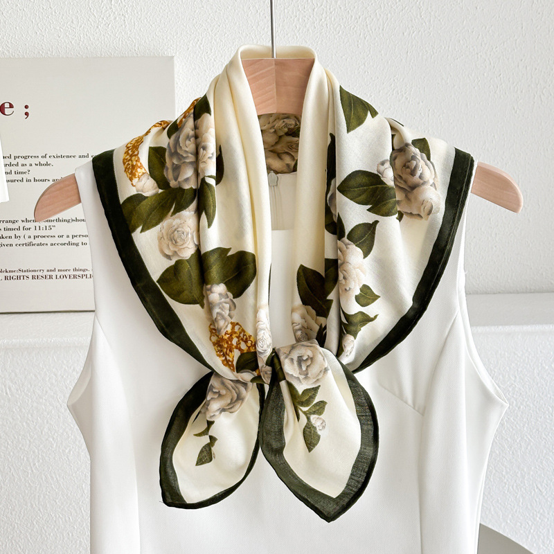 금변 동백꽃 - 화이트