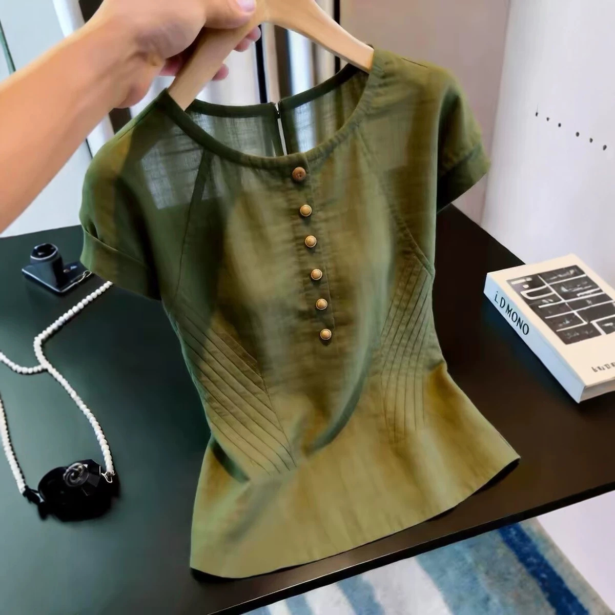 Áo thun nữ tay ngắn cổ tròn màu xanh lá cây phong cách Pháp cổ điển — xanh lá cây chi tiết 2