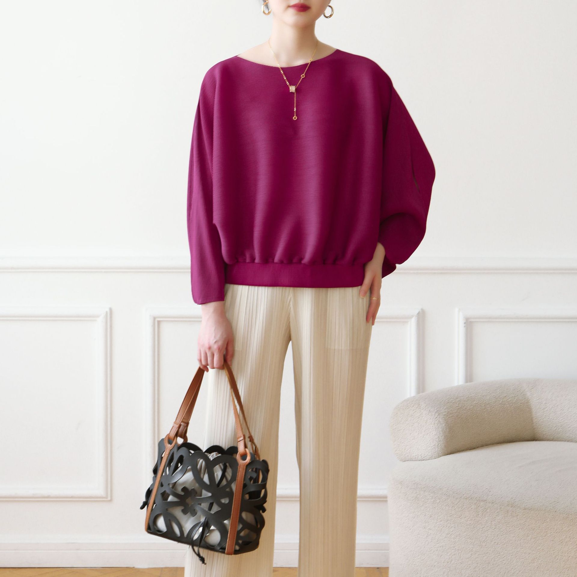 Quality 2025 Early Spring New Miyake High-end Wrinkle Designer Lazy Style Loose Casual Top