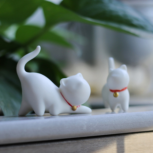 White porcelain tableware ceramic creative tea pet cute handmade lucky kitten decoration Teacher's Day birthday gift