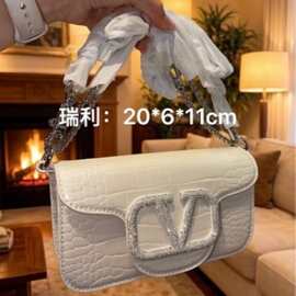鳄鱼纹镶钻手提包2026新款外贸欧美复古链条小方包单肩斜挎时尚女