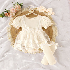 Children's clothingアマゾン国境を越えた欧米のベージュ色の半袖ネット糸の女の子の夏のタイプ