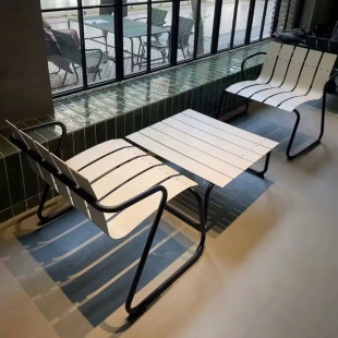 Outdoor table and chair combination courtyard open-air leisure simple milk tea shop cafe villa balcony table and chair combination can be set