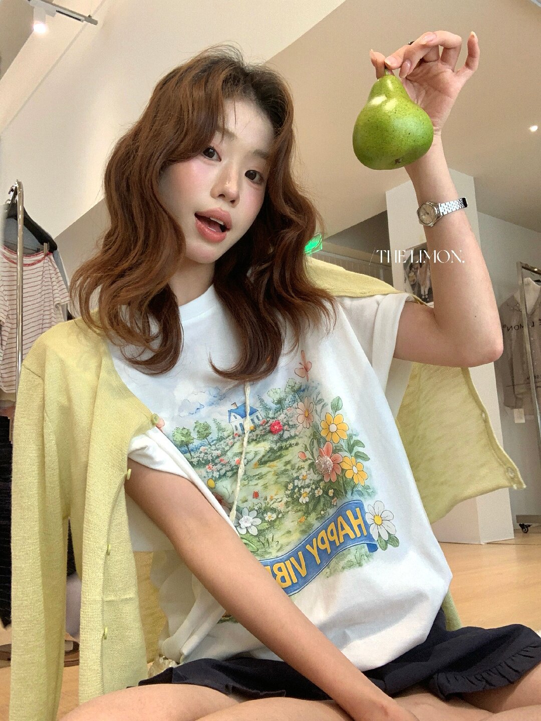 Áo thun nữ cổ tròn in họa tiết hoa vườn hè, tay ngắn, form rộng phong cách Hàn Quốc — trắng ngà chi tiết 27