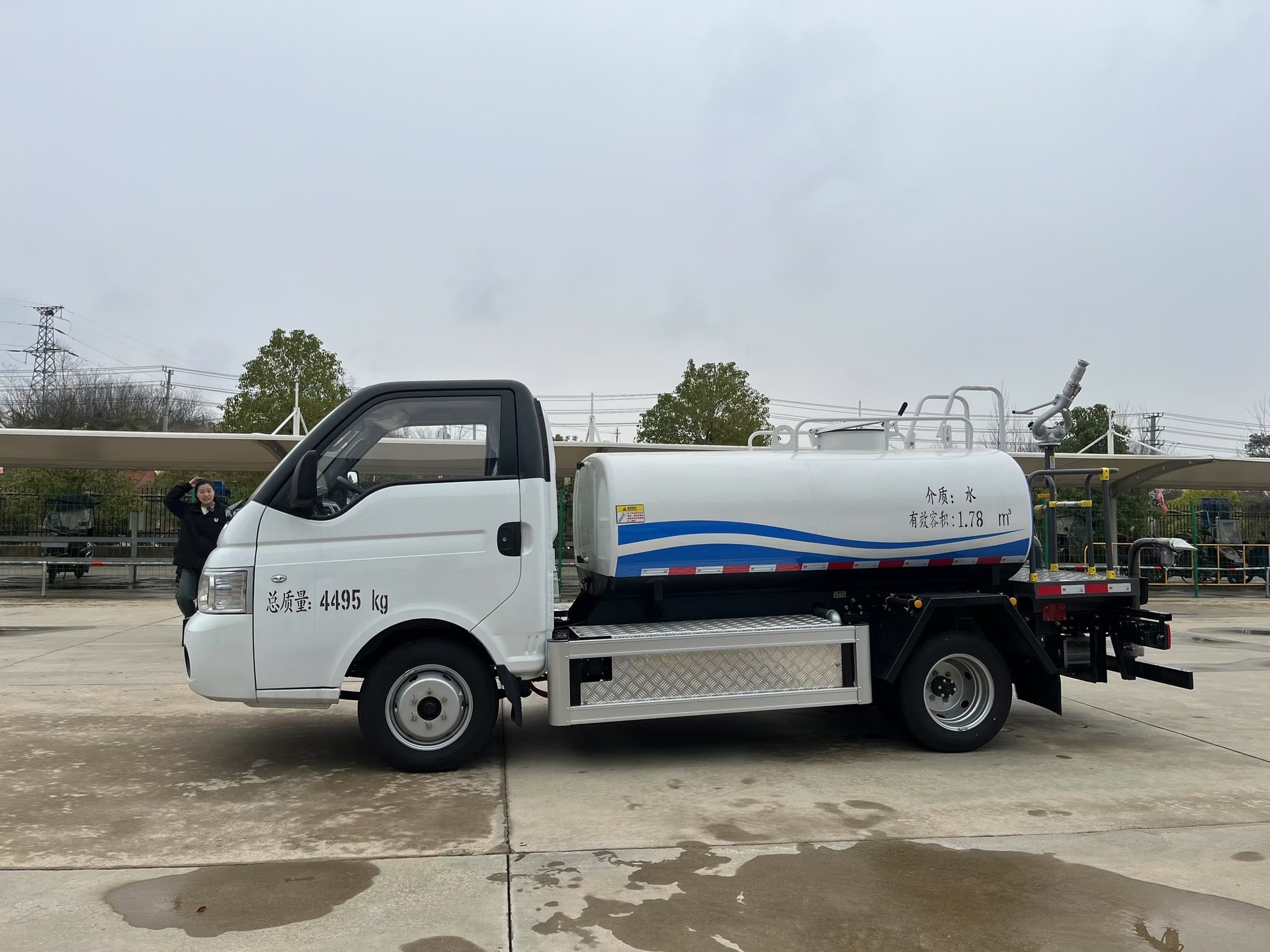 "New Energy Series" Sprinkler Truck, Sprinkler Truck, Dust Reduction Truck, Cooling Truck, Dust Suppression Truck, Water Transport Truck